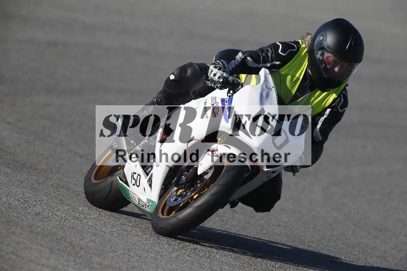 /Archiv-2024/02 29.01.-02.02.2024 Moto Center Thun Jerez/Gruppe gruen-green/150